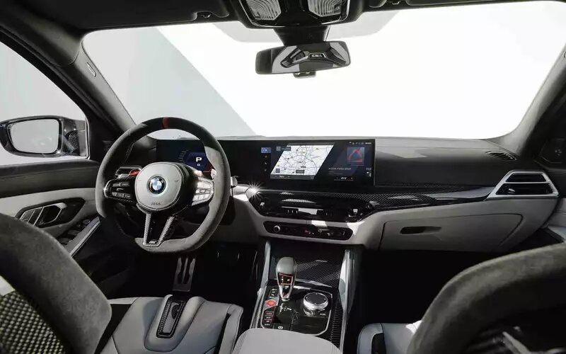    Интерьер BMW M3 Touring Edition