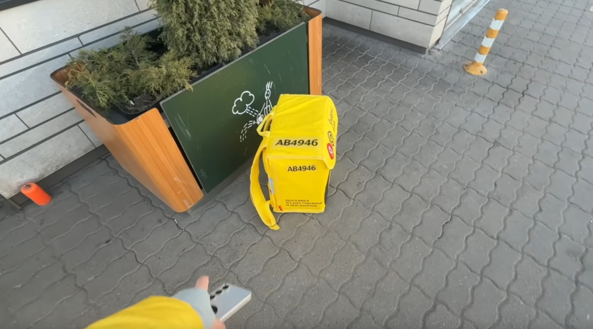 Второй год, как работаю курьером Яндекс Еды в Майкопе, пока не надоело😃