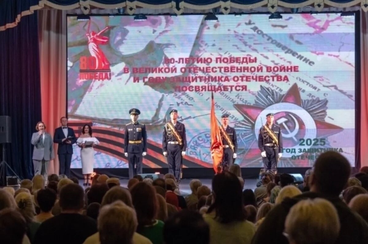    В Пскове состоялась церемония передачи Знамени Победы Республике Коми