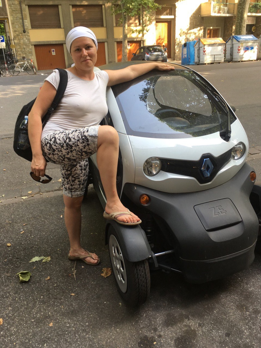 Я знаю, о чем говорю, я попадала в ожирение десять дет назад, и понимаю ваши не только чувства, но и ощущения. А еще знаю, сколько денег стоит восстановление позвоночника и ЖКТ, если худеть опытным путем. Это еще до образования моего второго и третьего было.