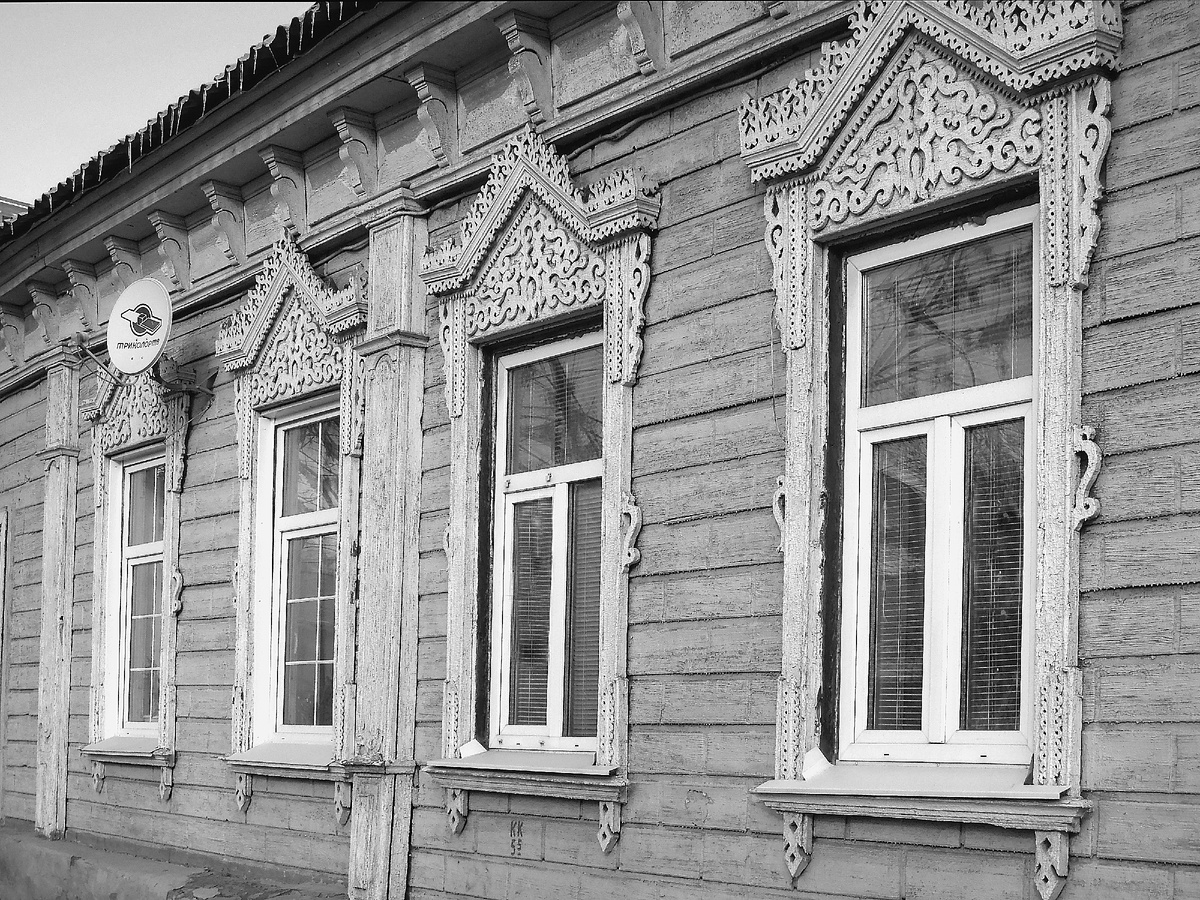 Октябрьской Революции, 25/1