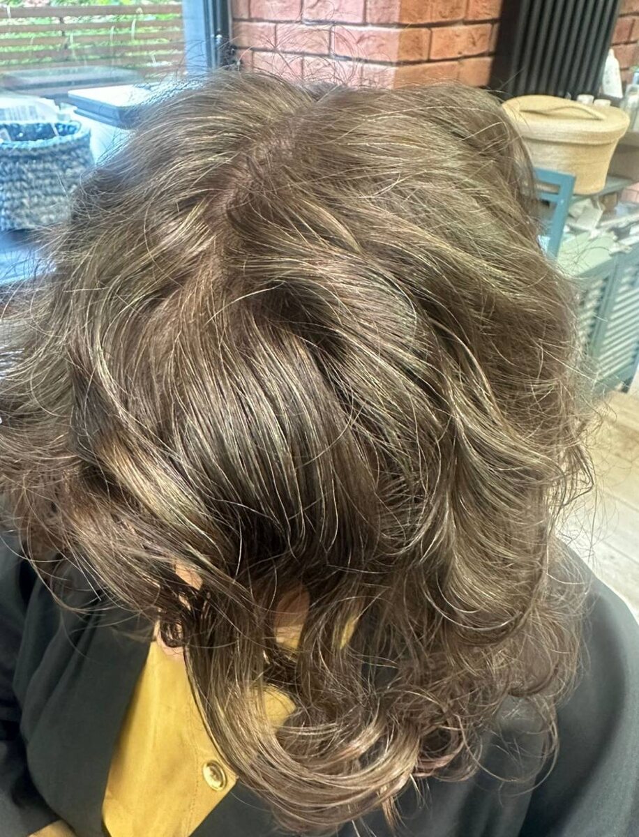 📸 Фото 2 — уплотнение салонным прямым красителем.