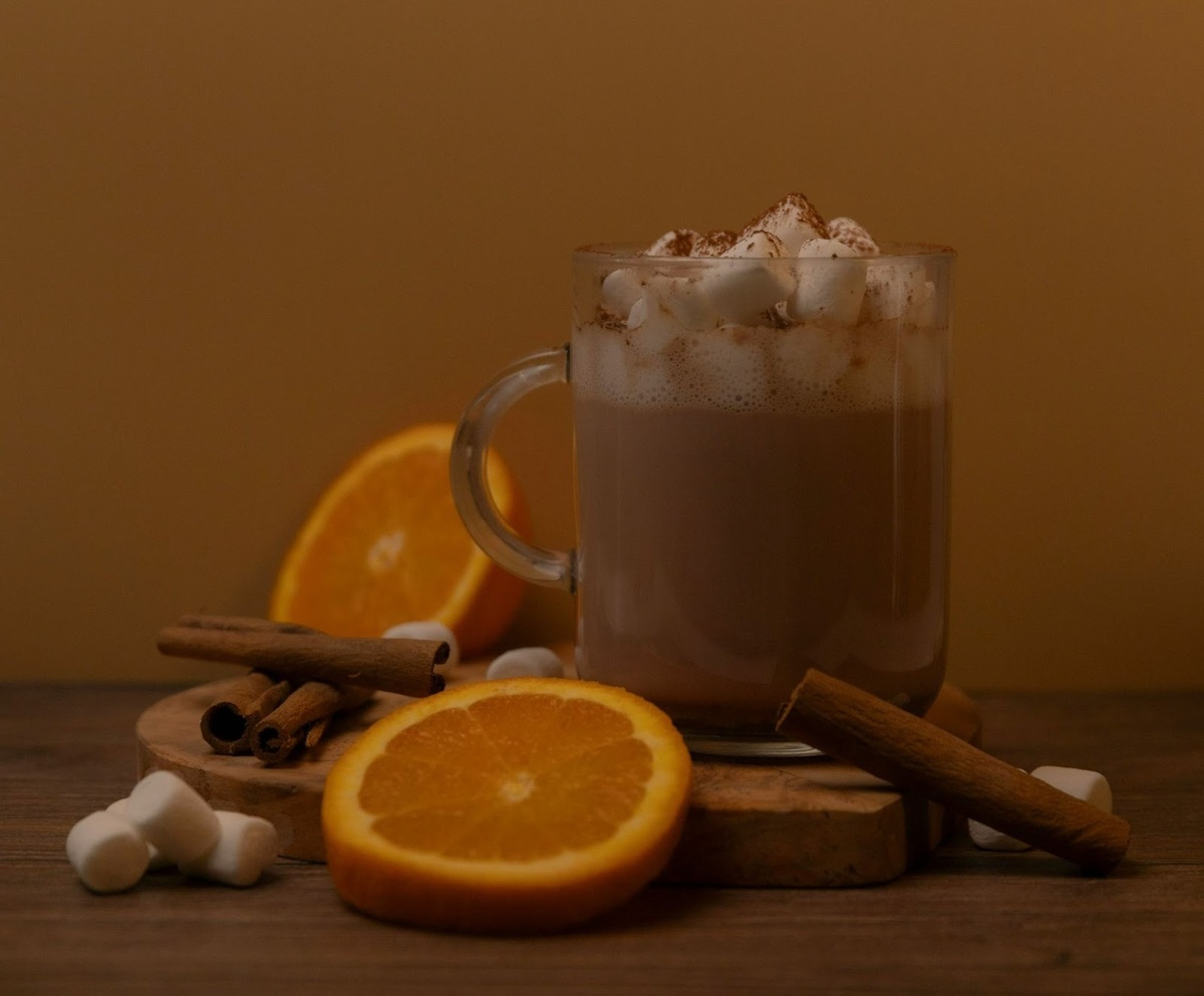 У апельсина более 170 ароматических соединений, а у какао-бобов — около 600. Вместе они создают необычный букет вкуса