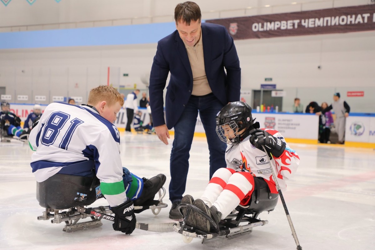     В Ханты-Мансийске стартовал традиционный турнир «Созвездие следж»