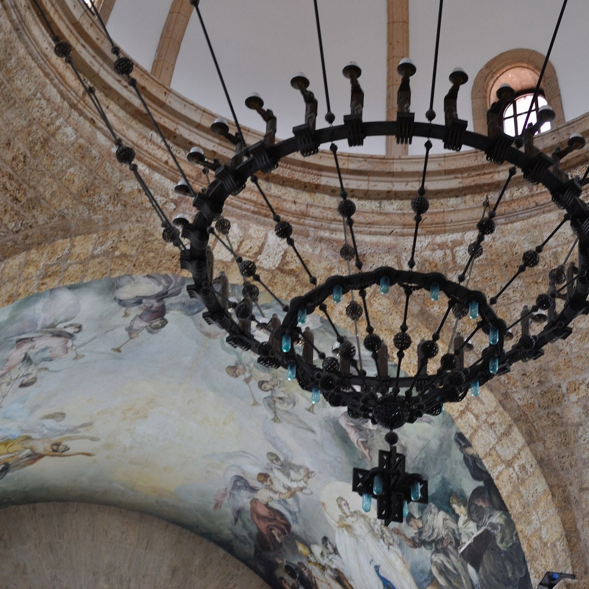 та самая люстра  (авторское фото)