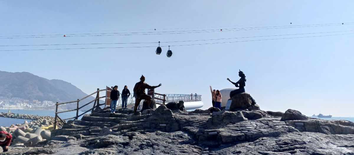 Фото зона на скалах