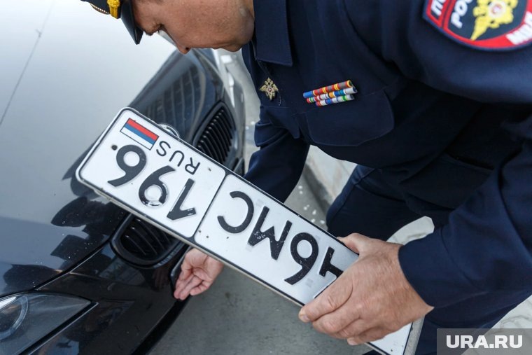     Если поставить на учет нужно срочно — есть платная услуга от частных компаний