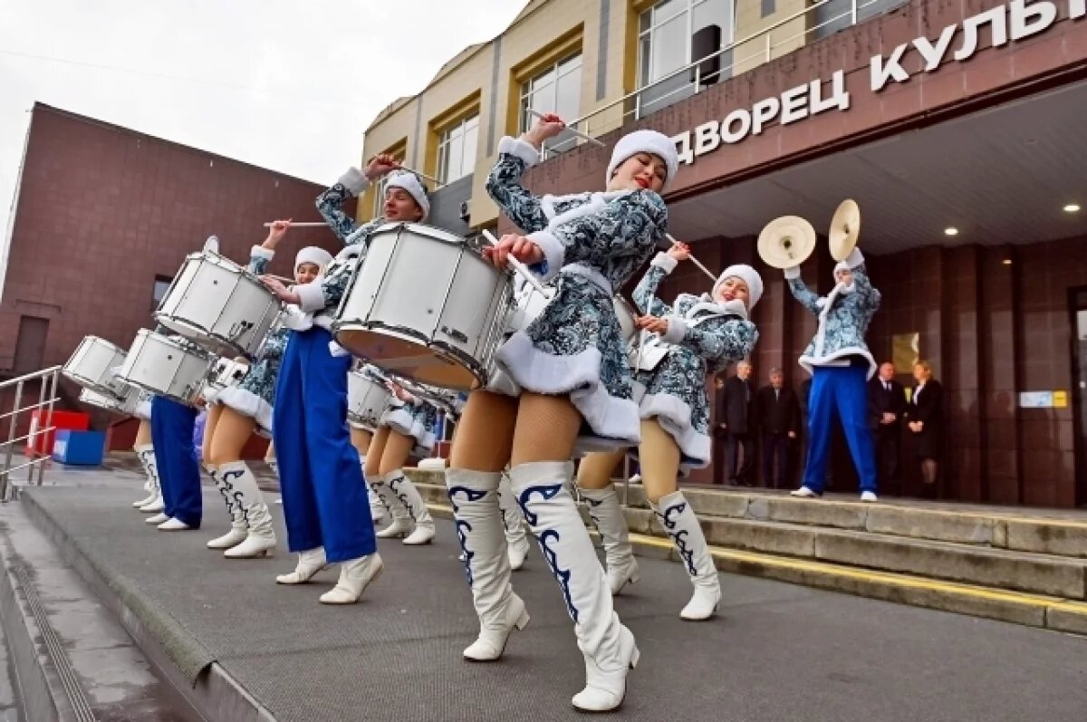    Участники форума приехали в 47-й регион, чтобы своими глазами увидеть, как работают социальные, культурные учреждения, как воплощаются в жизнь проекты благоустройства и образования.