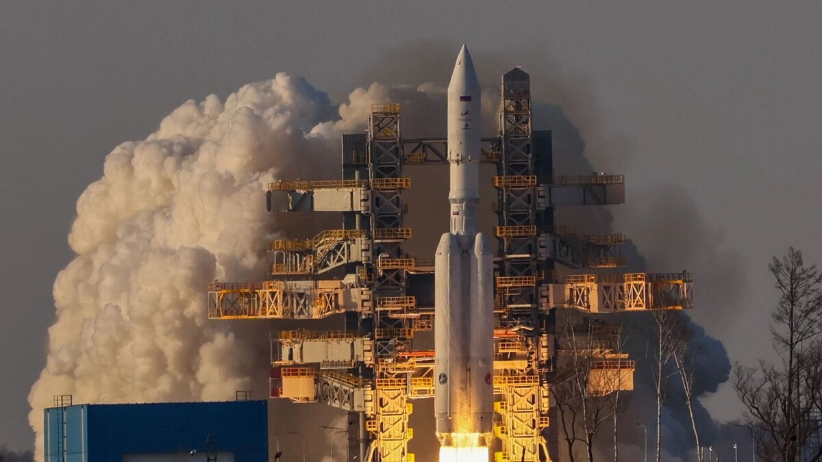 На стройке космодрома Восточный отключили электричество за неуплату. Фото: Сергей Савостьянов,ТАСС