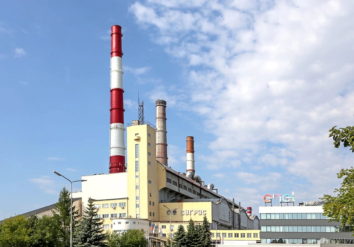   Вид на Среднеуральскую ГРЭС, филиал «Энел Россия». Архивное фото 
Игорь Якубков / WikiCommons (CC BY-SA 4.0)