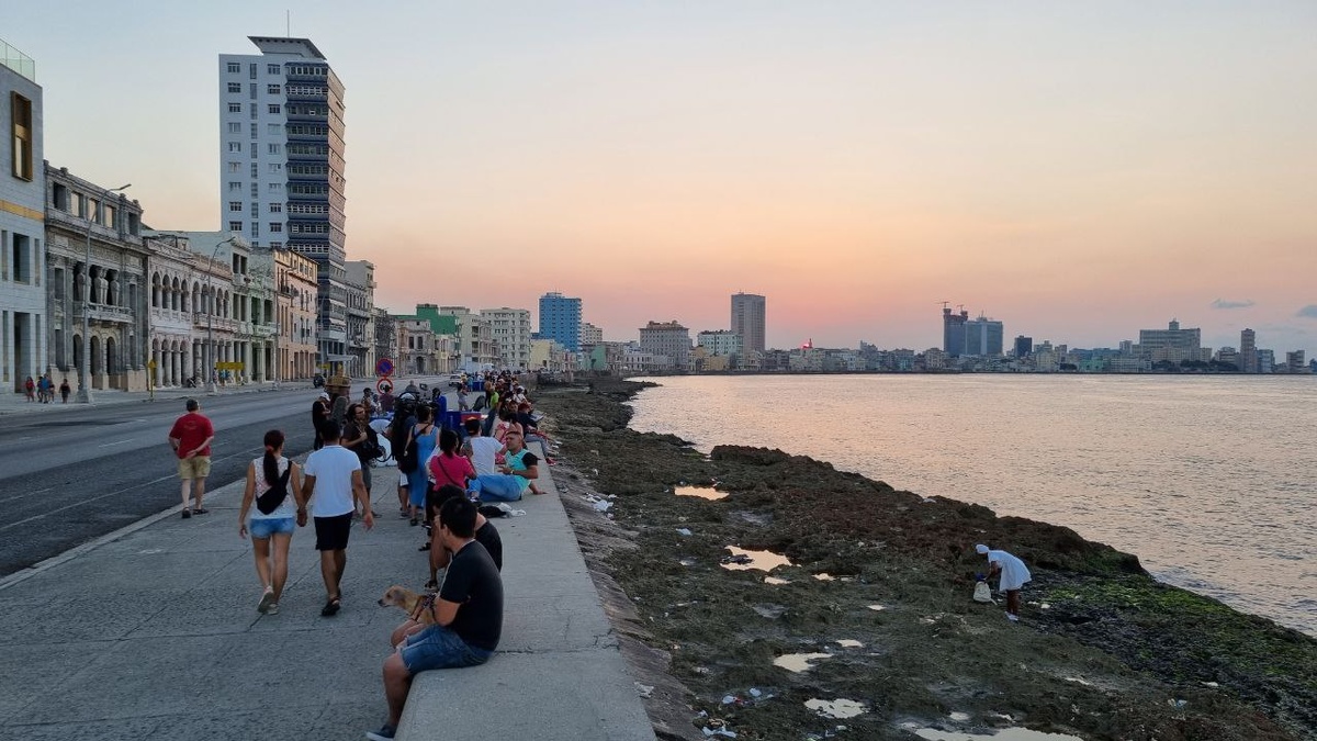 Знаменитая набережная Малекон