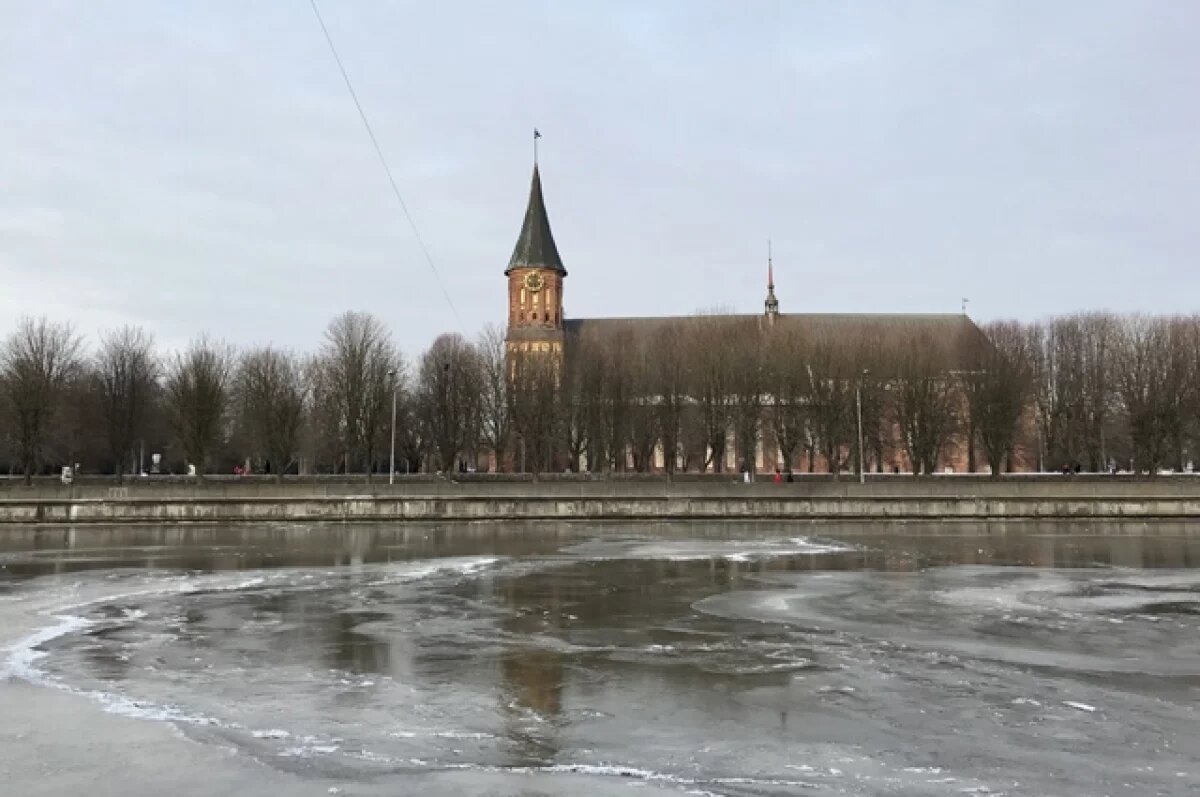    Нападение на Калининград — это не просто объявление войны, это попытка серьезно ослабить Россию, захватив важнейший стратегический рубеж нашей страны на западном фланге.