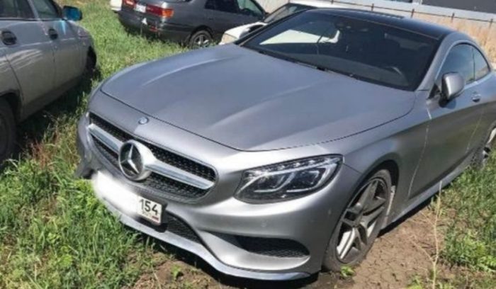 В Новосибирске Mercedes семьи новосибирского кардиохирурга ушёл с молотка