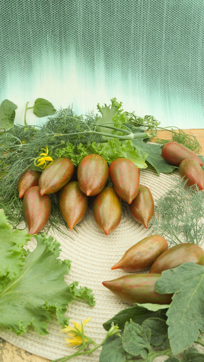 Леденец коричневый