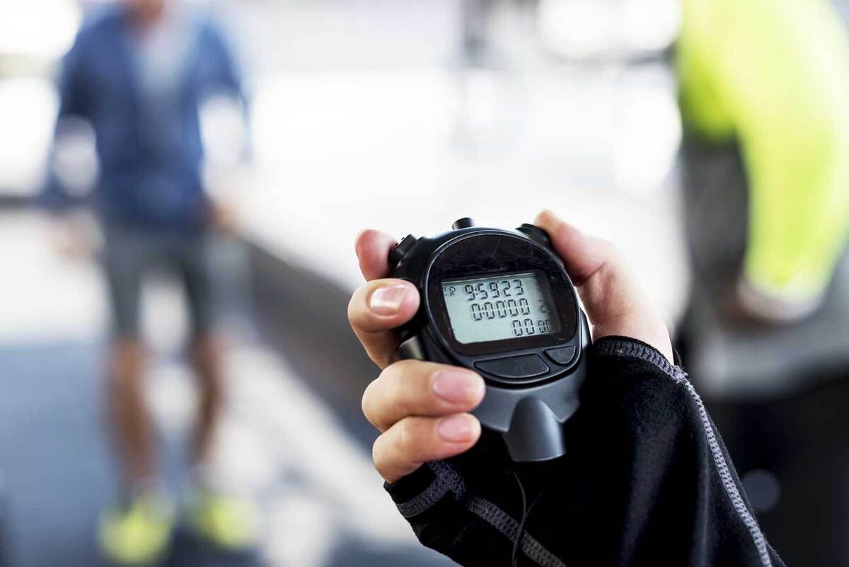 Досрочное погашение кредита традиционно считается выигрышным ходом. Но на деле все зависит от того, какие цели преследует заемщик и насколько удачно складываются условия.