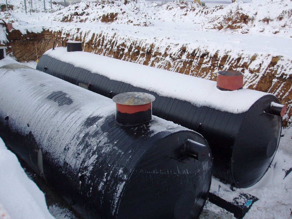 Антикоррозионная изоляция Абрис для емкостного оборудования