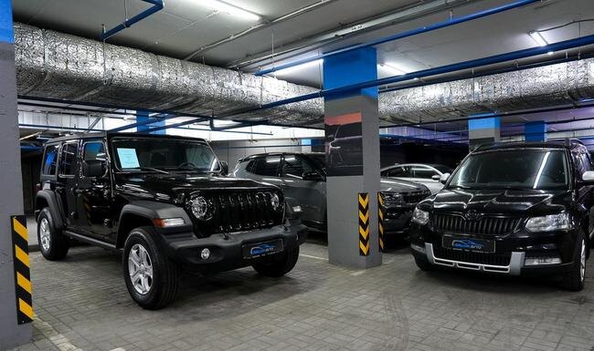 Чудом уцелевшие автомобили клиенты смогли вернуть, на них не накладывались ограничения