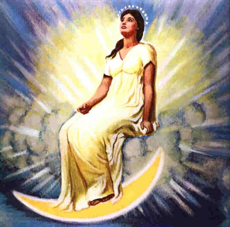 жена, облеченная в солнце; под ногами ее луна, и на главе ее венец из двенадцати звезд