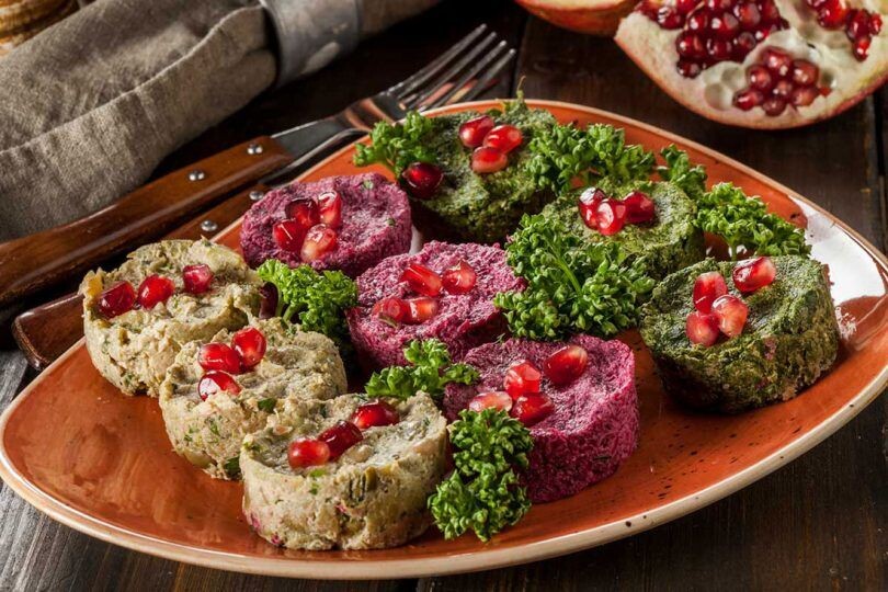 Пхали — поэзия грузинского стола, заключённая в зелени и орехах