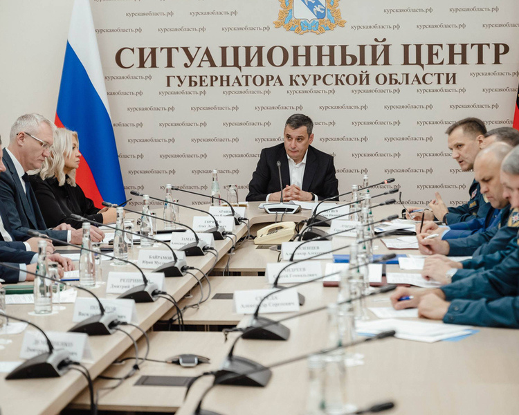     В Курской области подготовили 438 единиц снегоуборочной техники к зиме