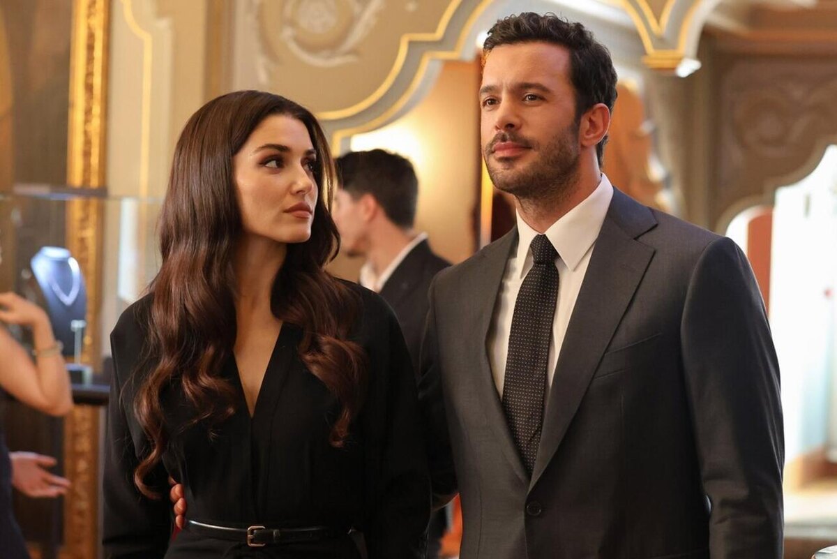    «Любовь и слезы», 2025 кадр из сериала