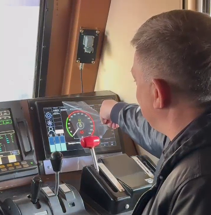 «Кыргыз темир жолу» - Курс на развитие! Все тепловозы ТЭ33А Киргизстана оснащены системой БОРТ.