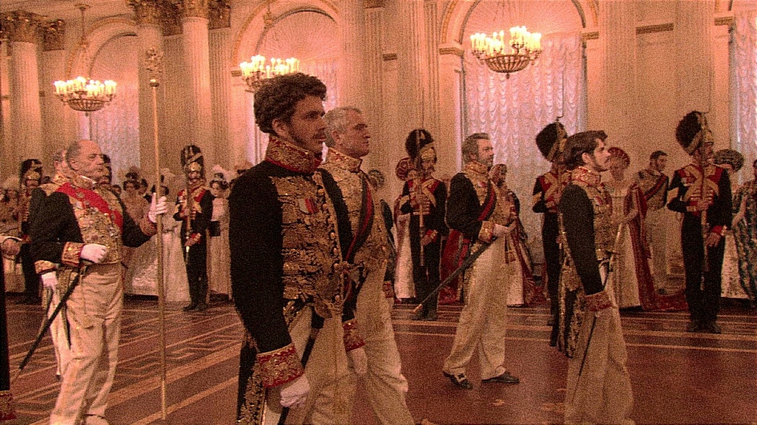 кадр из фильма "Русский ковчег"