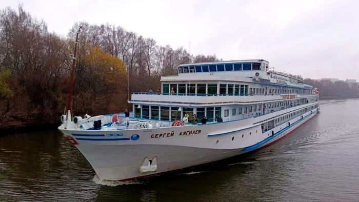 «Сергей Дягилев». Обложка © SHOT ПРОВЕРКА