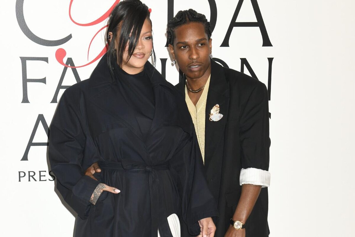    Рианна пришла на церемонию поддержать любимого LEGION-MEDIA