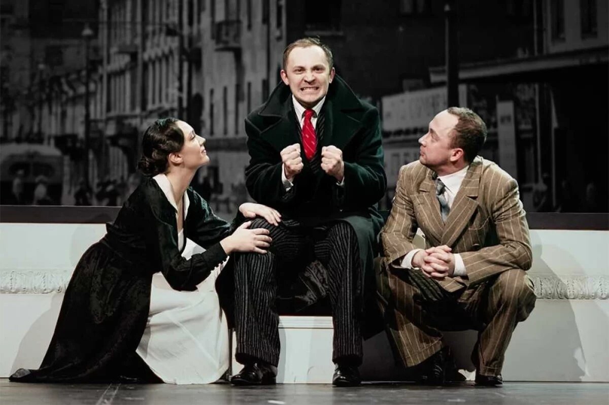    Cпектакль «И будет театр!...», поставленный к 75-летию Театра им. Пушкина, снова покажут 25 декабря 2025 года и 27 марта 2026 года.