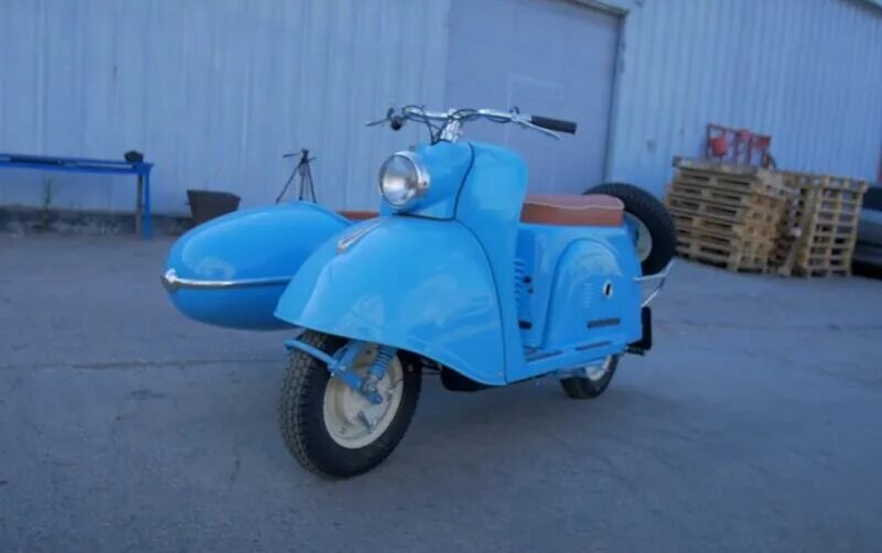 Советский мотороллер с приставкой люкс