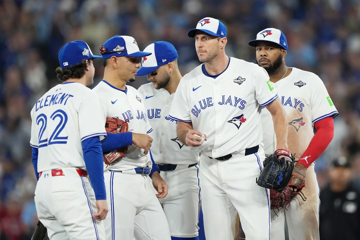 Игроки бейсбольного клуба «Торонто Блю Джейс» (Фото Nathan Denette/The Canadian Press via ZUMA Press)