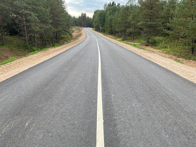38 км дорог отремонтировано под Торопцем в Тверской области в этом году