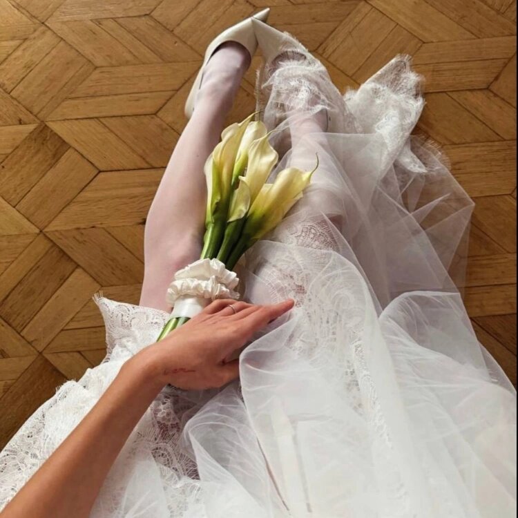 Фото: Instagram(принадлежит компании Meta, признанной экстремистской и запрещенной в РФ), @karna.val📷
