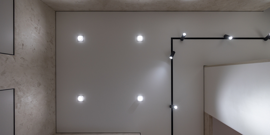 Сколько светильников нужно в комнату? Расчёты и здравый смысл