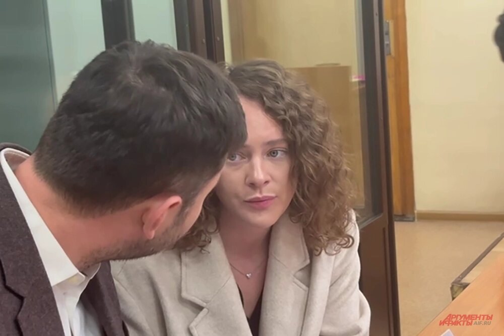    Актрисе предъявили обвинение по статье 229.1 УК РФ «Контрабанда наркотических средств, психотропных веществ, их прекурсоров или аналогов». Фото: АиФ/ Лизавета Андреева