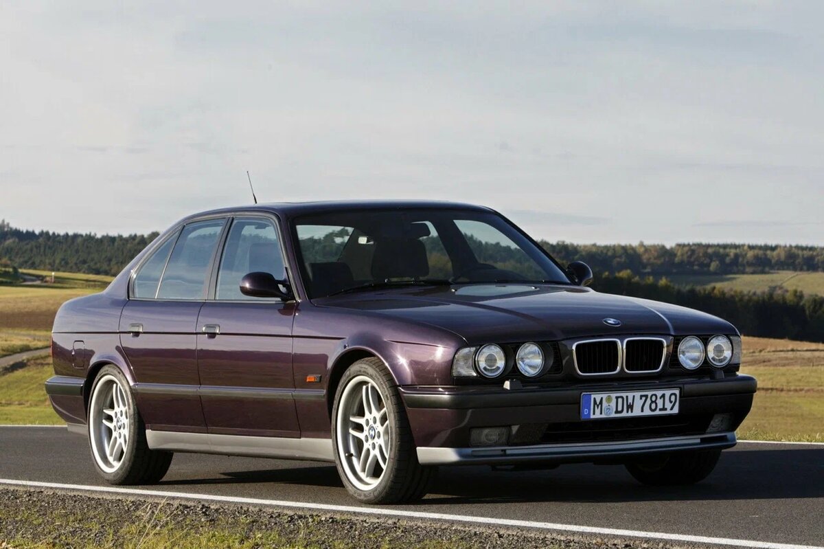 BMW M5 E34