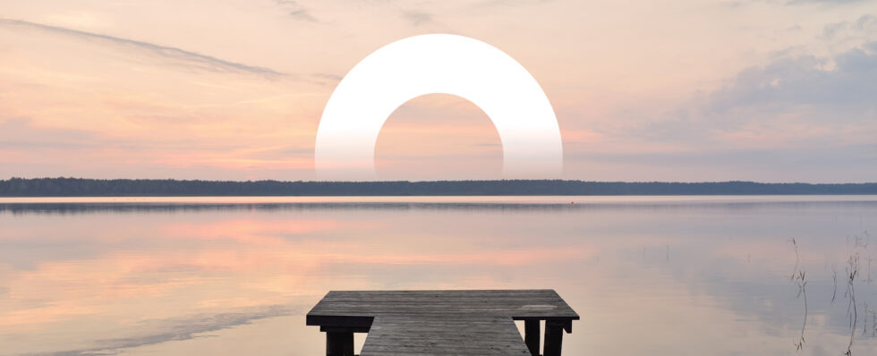 Фото обложки: Alex Stemmer / Shutterstock