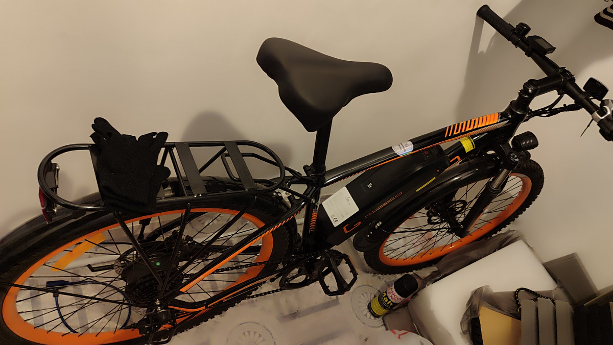 Момент перед включением аккумулятора