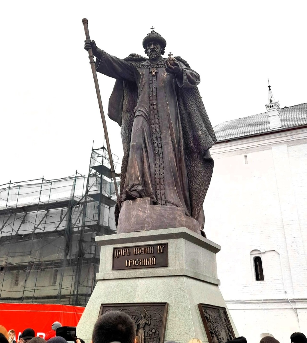 памятник в Вологде