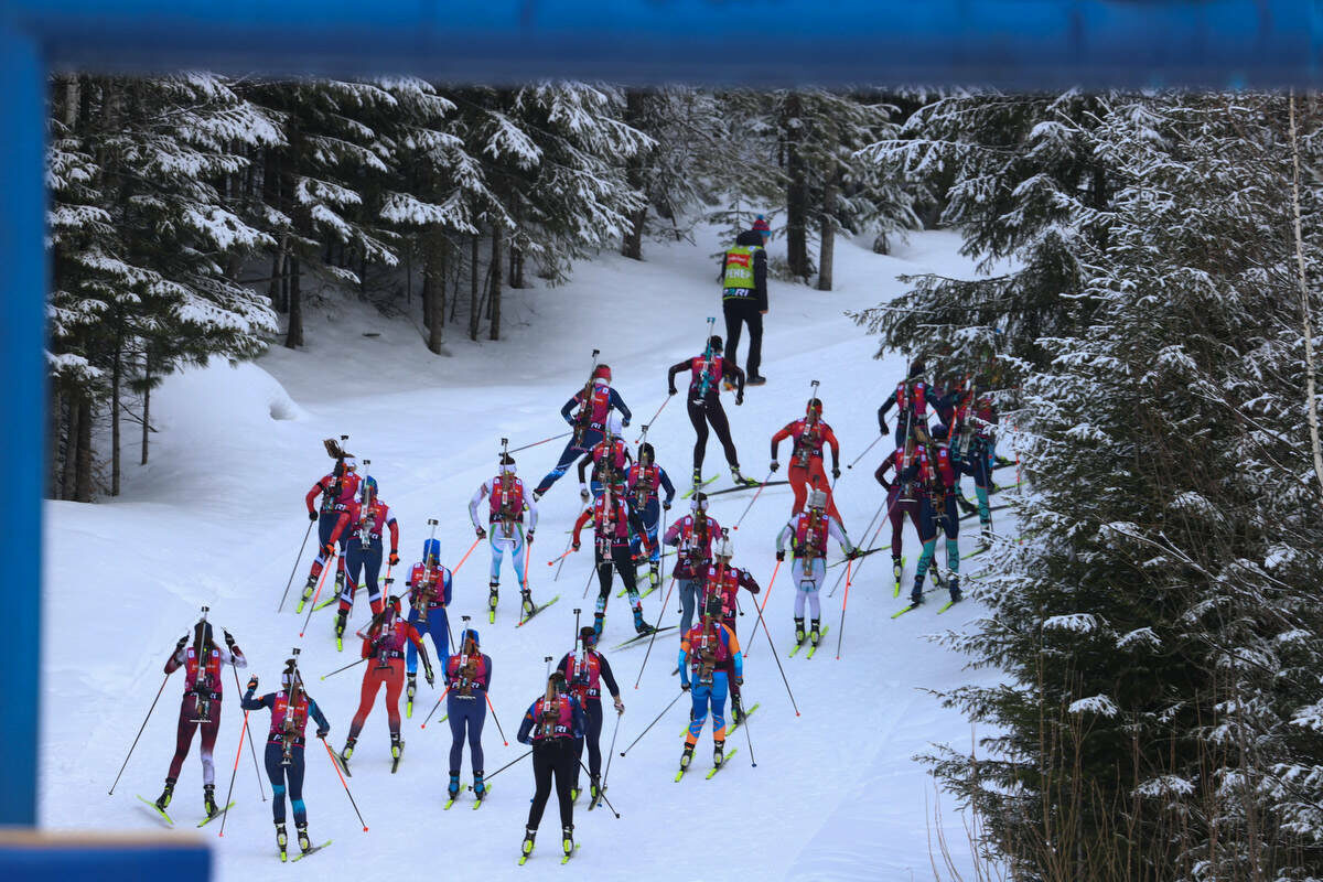 фото: biathlonrus.com