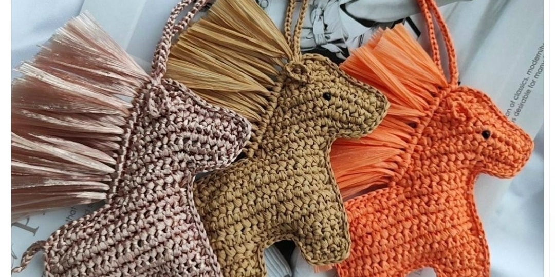 Лошадки крючком к 2026 году: 7 вариантов на любой вкус со схемами