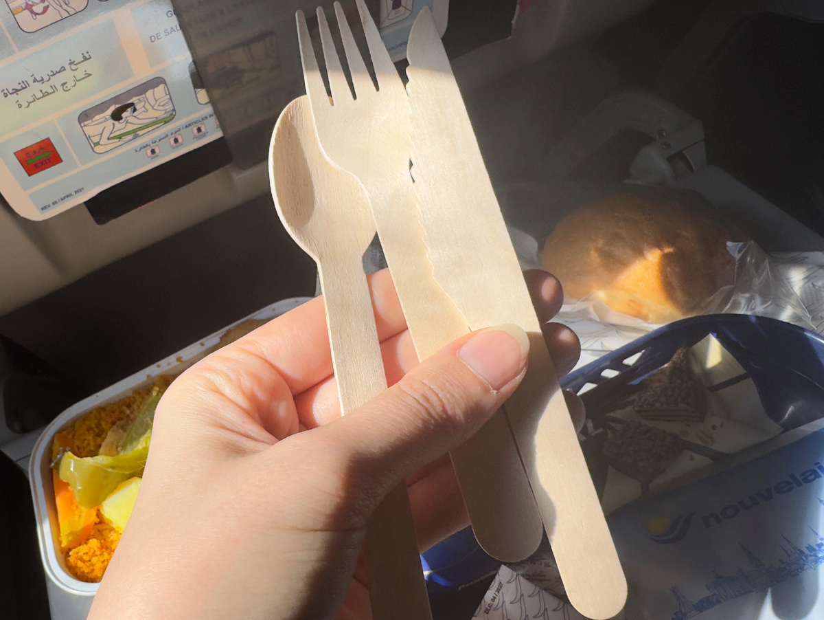 Приборы из дерева, намного лучше пластиковых