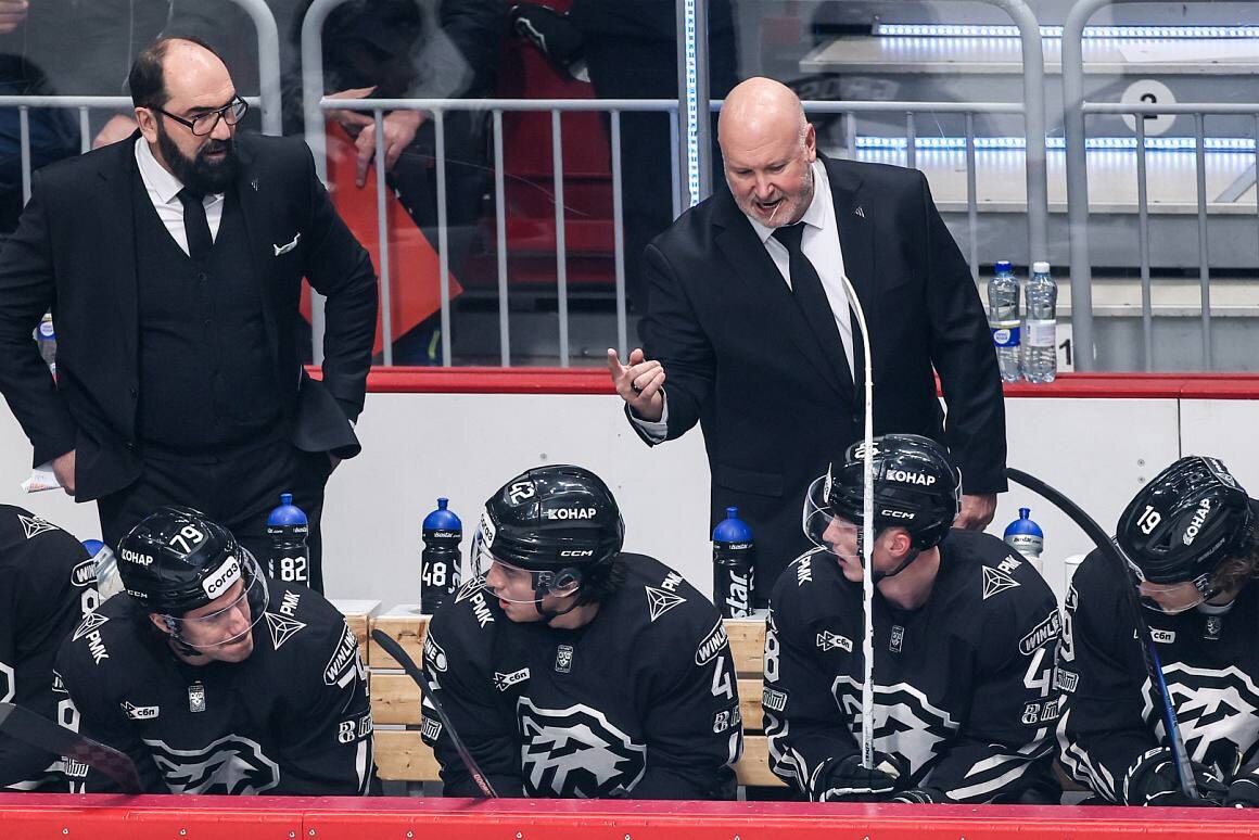 Фото хк "Трактор