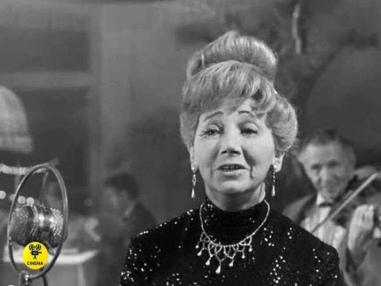 "Дайте жалобную книгу" (1965).