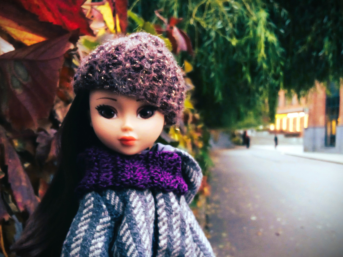 1. Кукла Аня из линейки "Умницы" фабрики Весна" 19 октября 2025. Фотографии авторские.