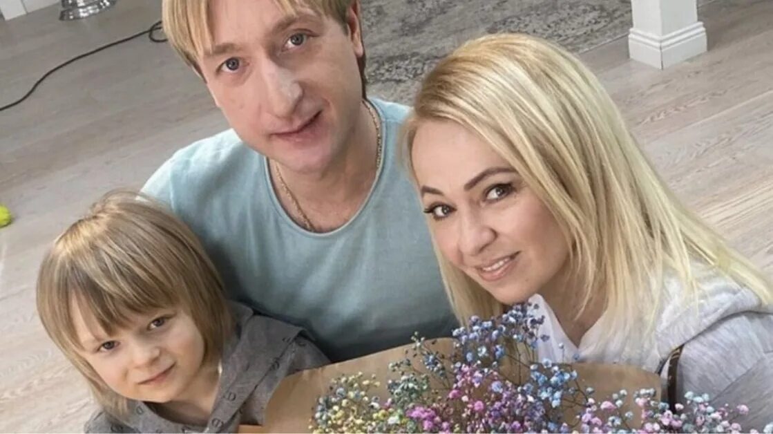 Взято из https://avatars.mds.yandex.net/i?id=25f8af2edb794bf4d4182b0225684250_l-5245745-images-thumbs&n=13