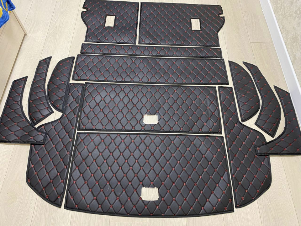 После чего человек прислал хорошие качественные фото готового варианта в разных ракурсах.