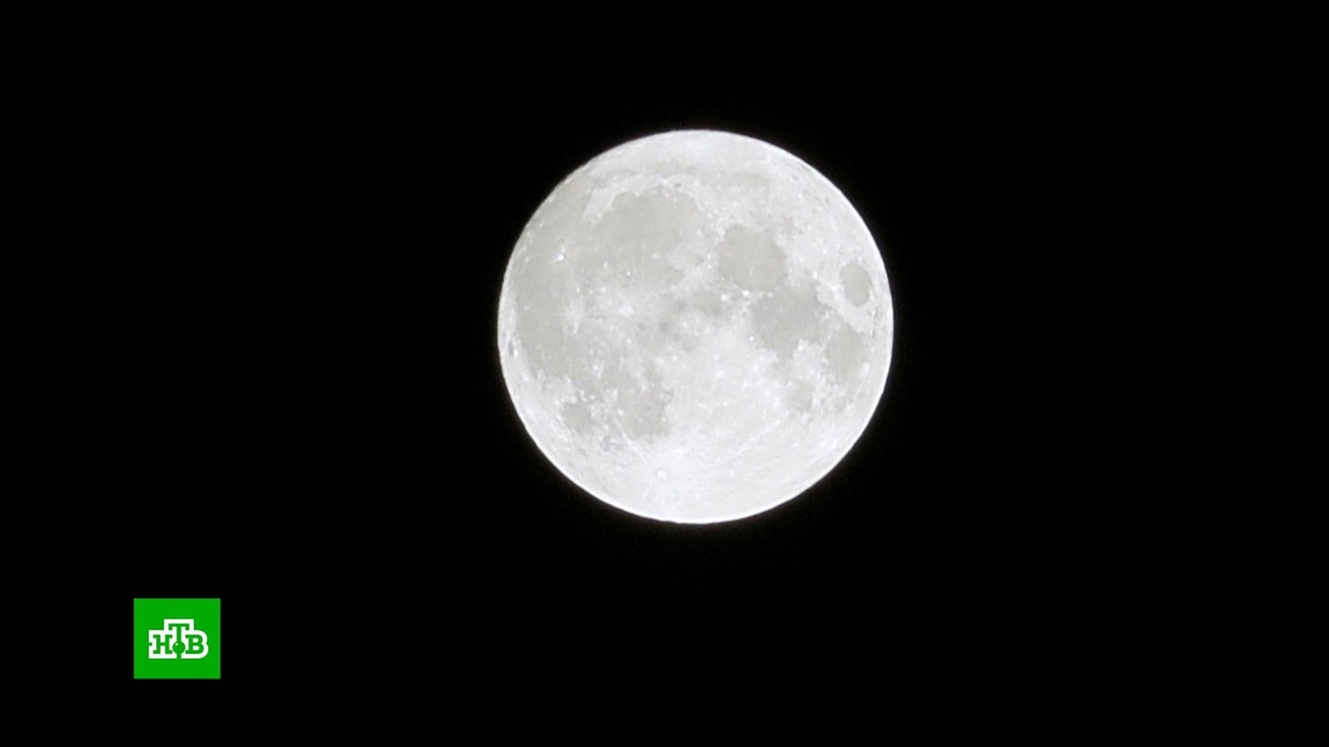    Суперлуние года можно будет наблюдать в ночь на четверг
