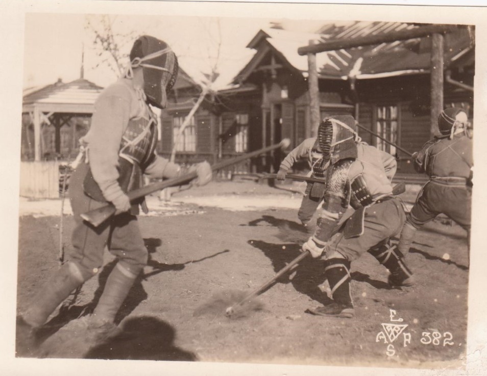 Японские солдаты на станции Борзя. Зима 1918-1919 гг.